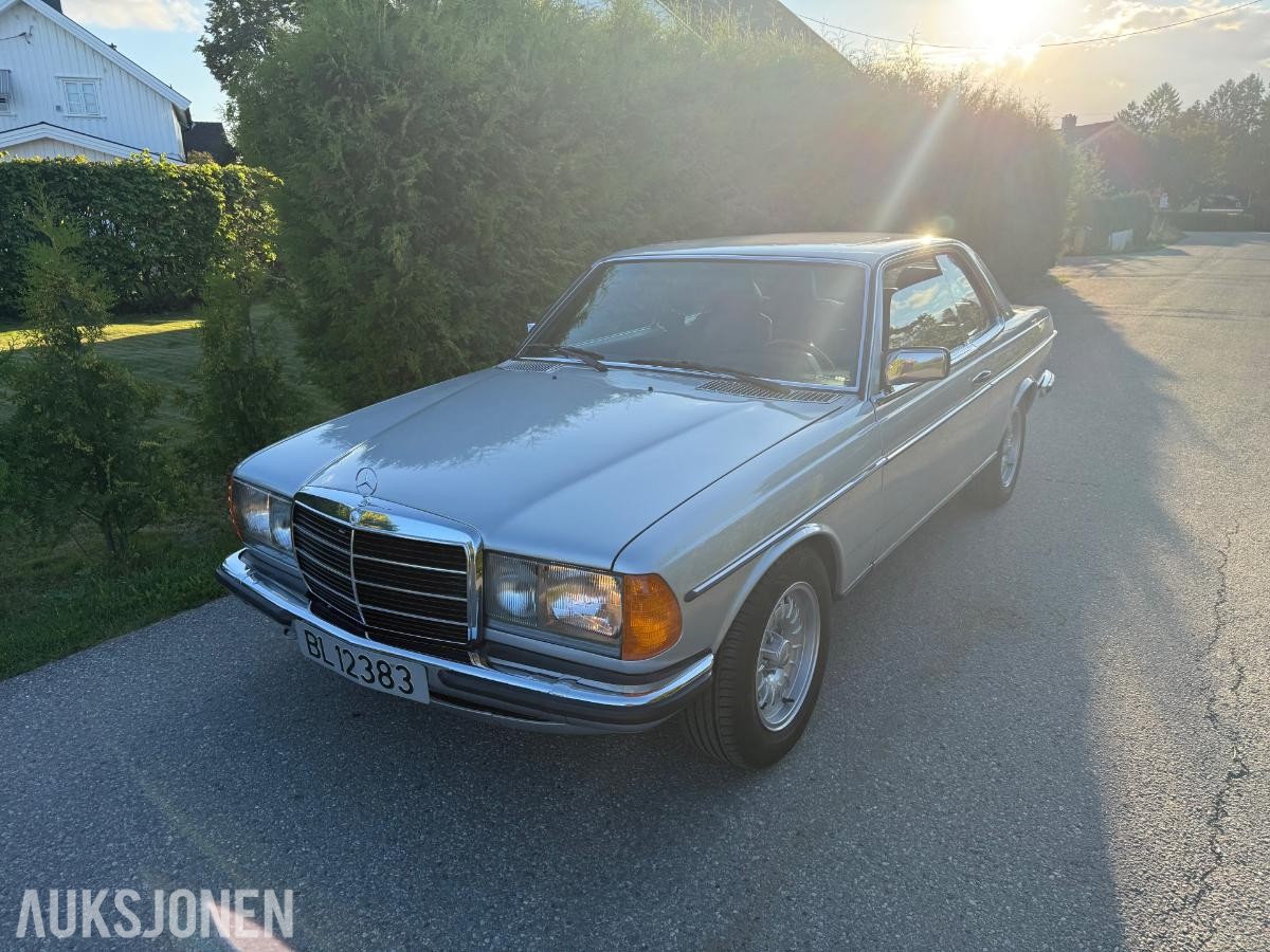 1983 Mercedes-Benz 230 CE 2.3 bensin Automat eu ok til 05.2027
