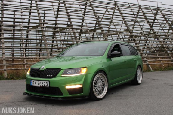 2014 Skoda Octavia RS 2.0 220hk automat adaptiv cruisekontroll hengerfeste motorvarmer skinn s+v dekk  138000km eu ok 01.2026