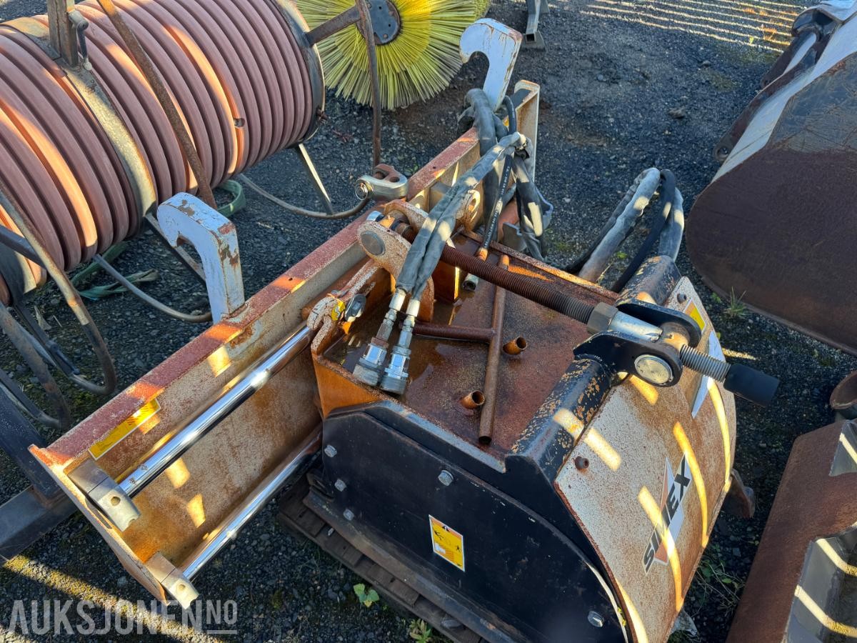 2000 Simex PL500 asfaltfres med BM feste
