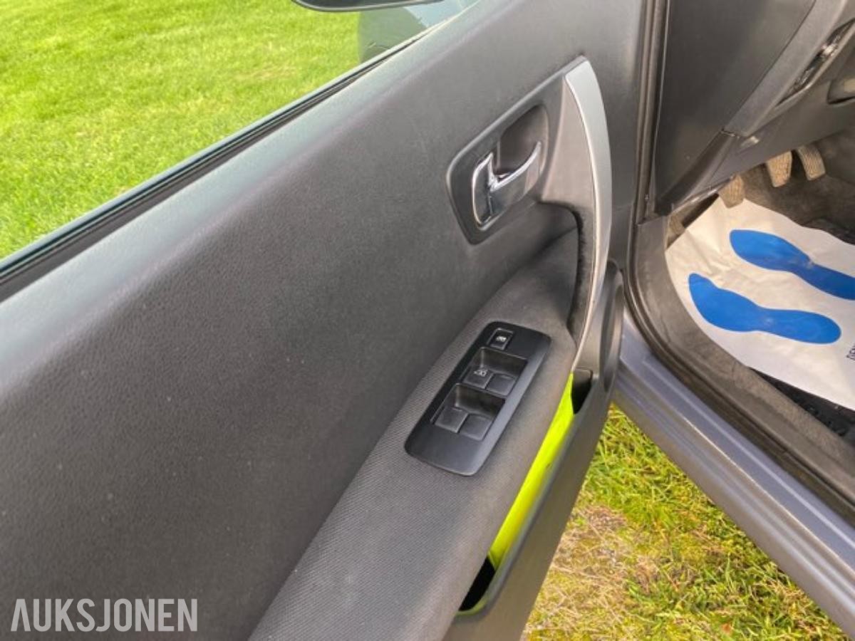 NISSAN QASHQAI 1.6 114HK – LAV KM / EU-GODKJENT / VELHOLDT