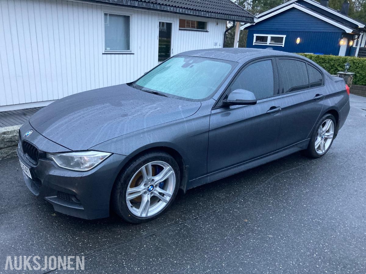 2012 BMW 3-serie 2.0 bensin 184hk automat ryggekamera hengerfeste soltak