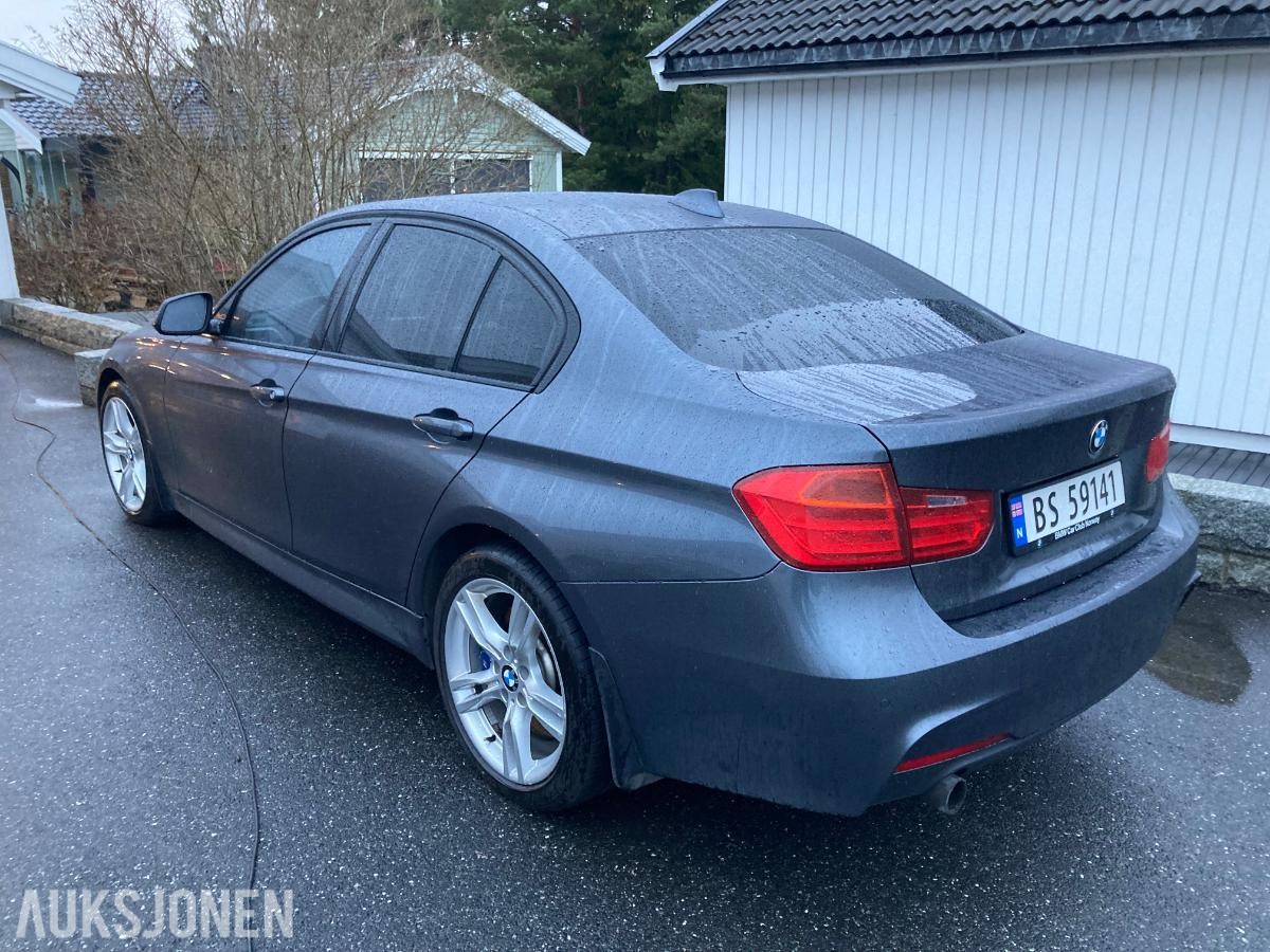 2012 BMW 3-serie 2.0 bensin 184hk automat ryggekamera hengerfeste soltak