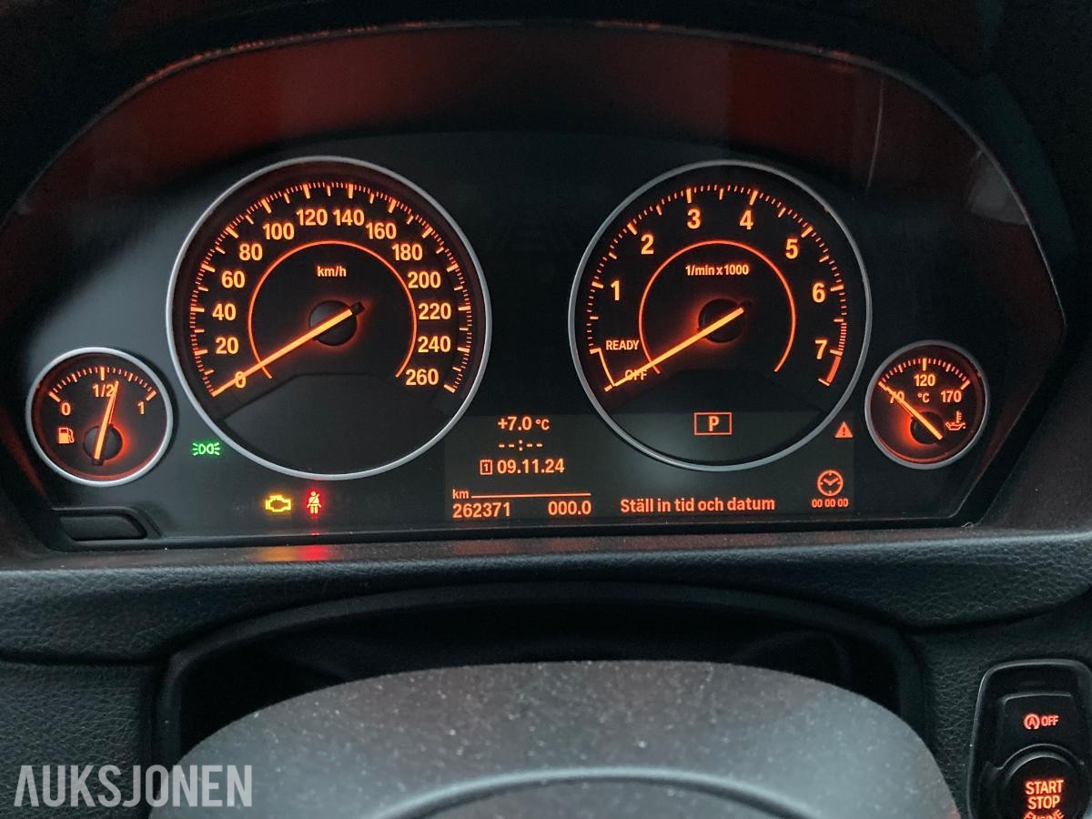 2012 BMW 3-serie 2.0 bensin 184hk automat ryggekamera hengerfeste soltak