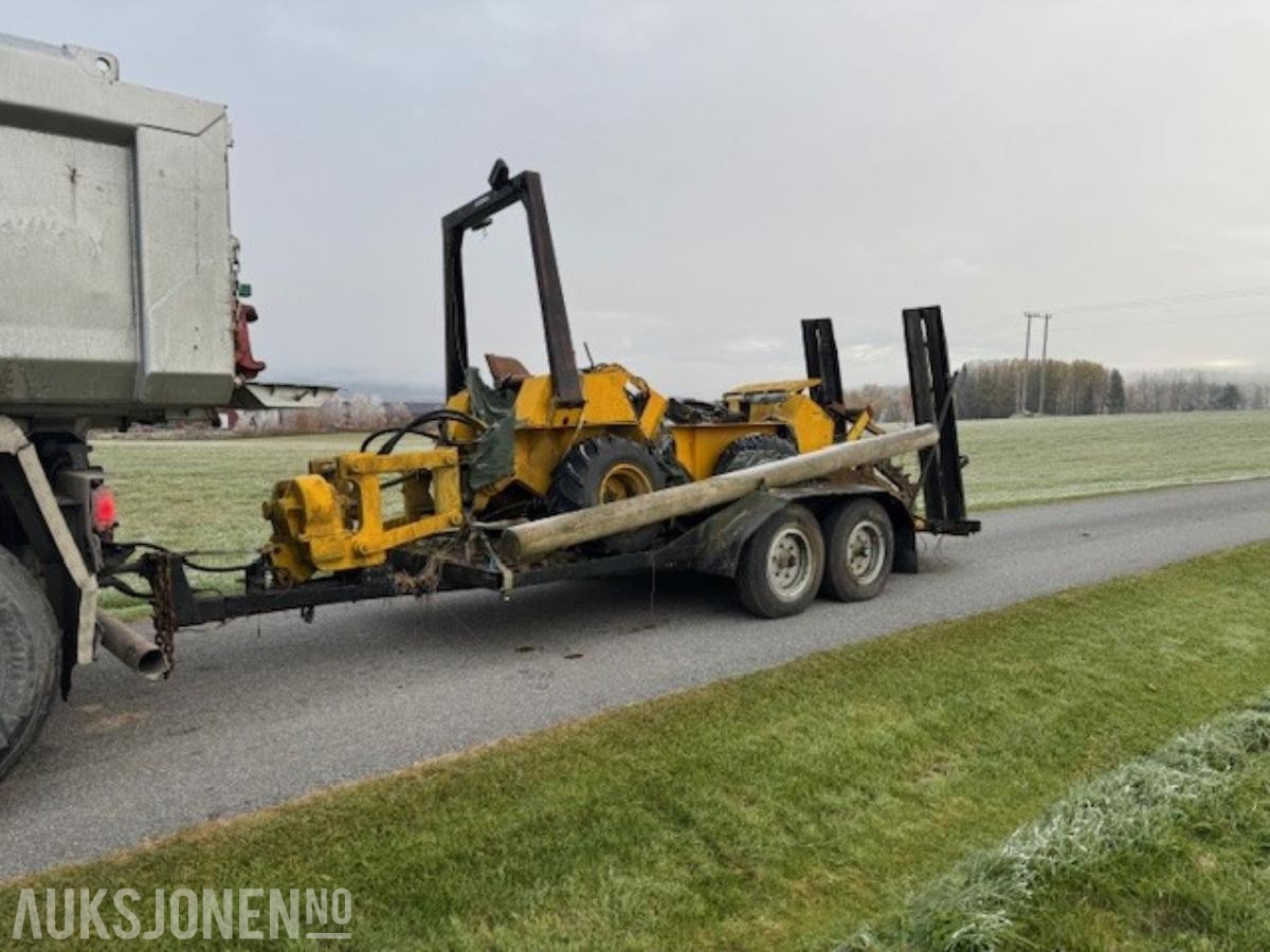 DH45 Trencher med vibrofunksjon bak og maskintralle