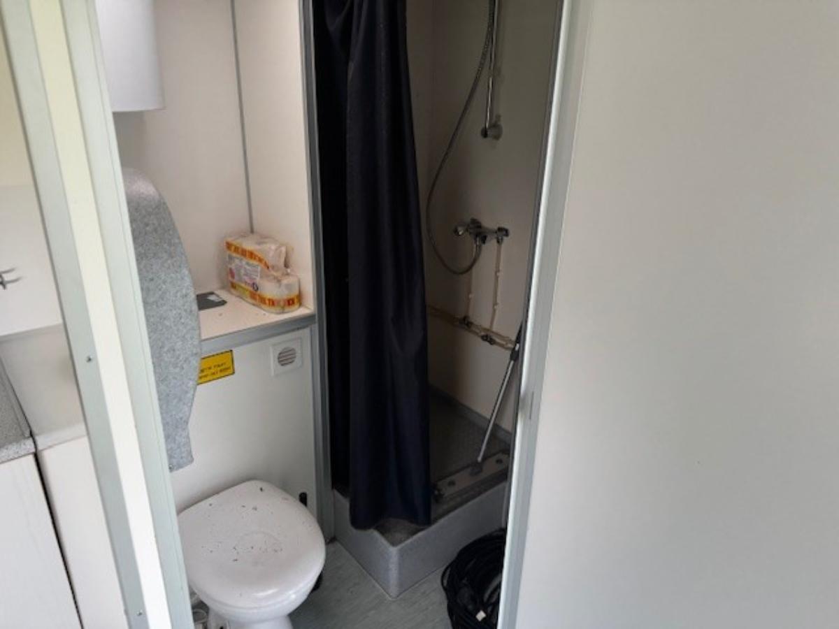 Beboelsesvogn for 4 personer, hjulgående 
