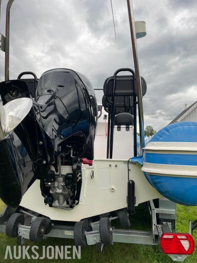 Joker Coaster 650 med Suzuki 200HK (32,2 timer) - 10 Seter - Henger - Radar