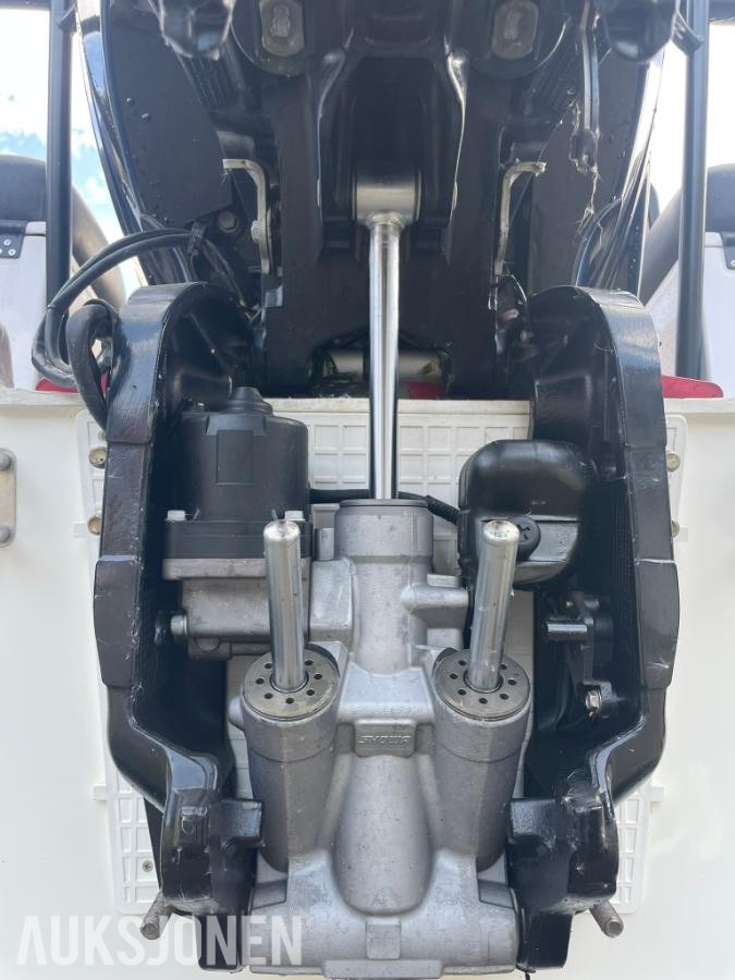 Joker Coaster 650 med Suzuki 200HK (32,2 timer) - 10 Seter - Henger - Radar