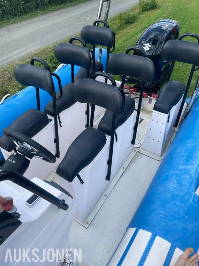 Joker Coaster 650 med Suzuki 200HK (32,2 timer) - 10 Seter - Henger - Radar