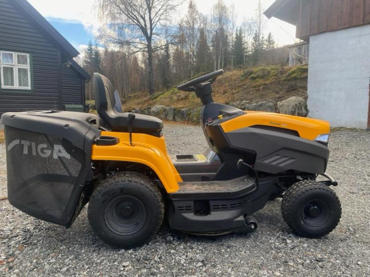 Stiga Estate 2084 sitteklipper med oppsamler
