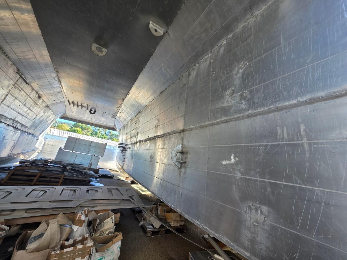 2023 Katamaran Skrog 39x11m Aluminium