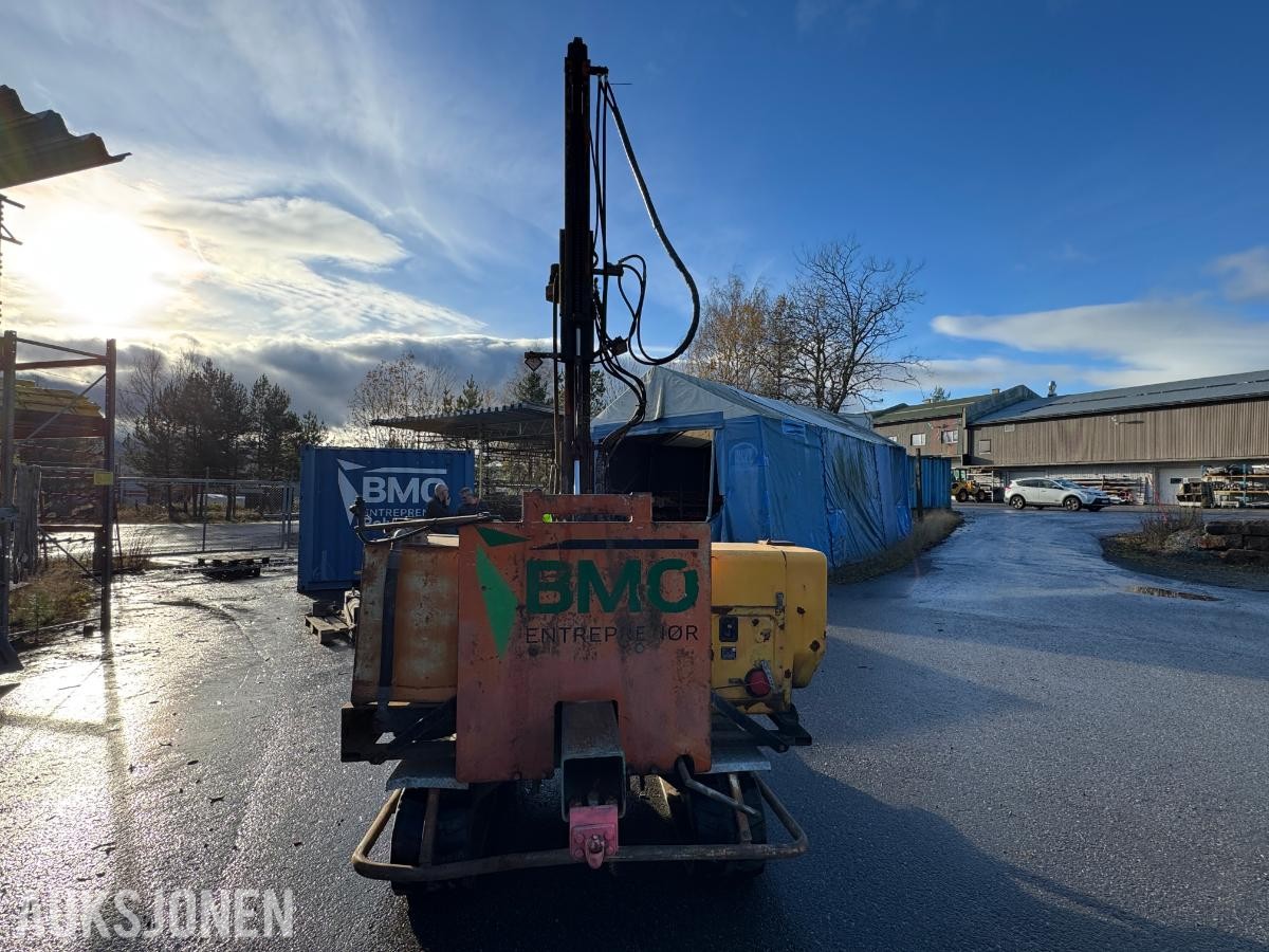 2012 Gayk HRE 4000 hydraulisk borerigg/Rekkverksrigg / 2683 timer