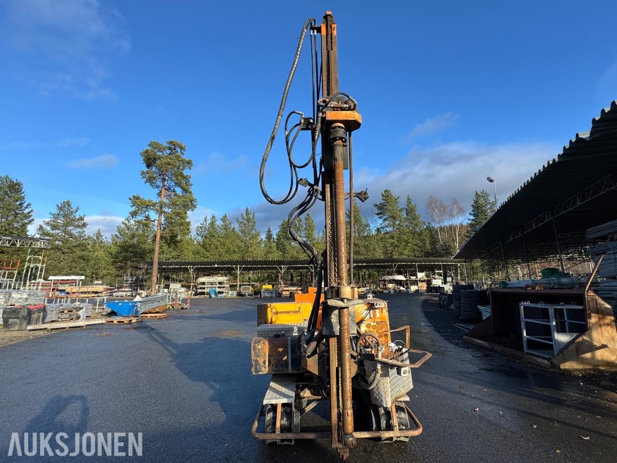 2012 Gayk HRE 4000 hydraulisk borerigg/Rekkverksrigg / 2683 timer