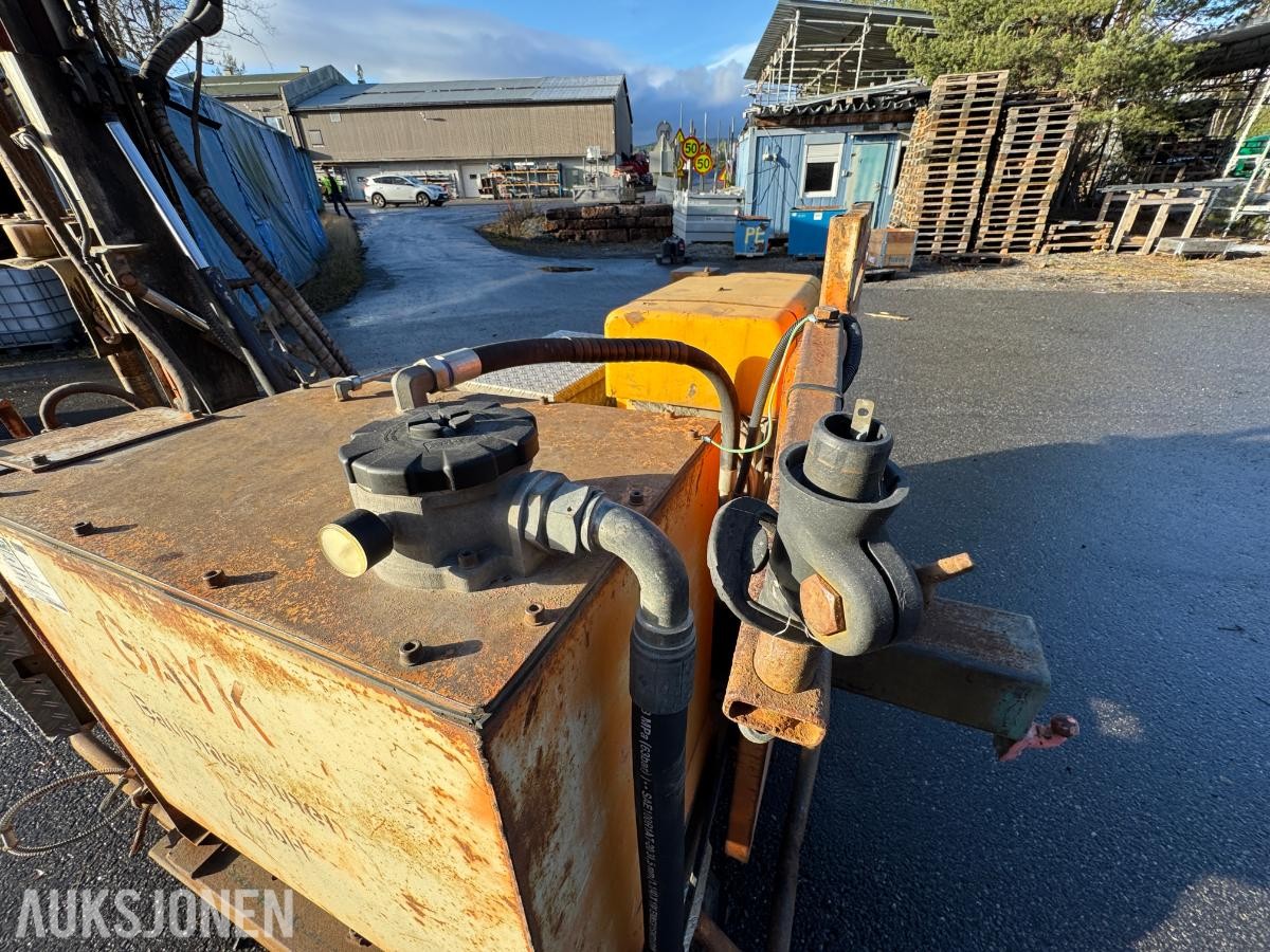 2012 Gayk HRE 4000 hydraulisk borerigg/Rekkverksrigg / 2683 timer