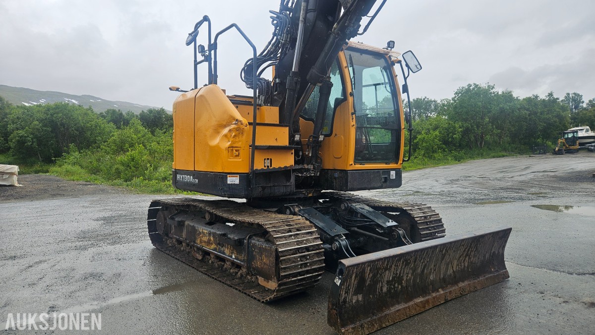 2023 Hyundai HX130A LCR - rototilt, sentralsmøring, to-delt bom ++