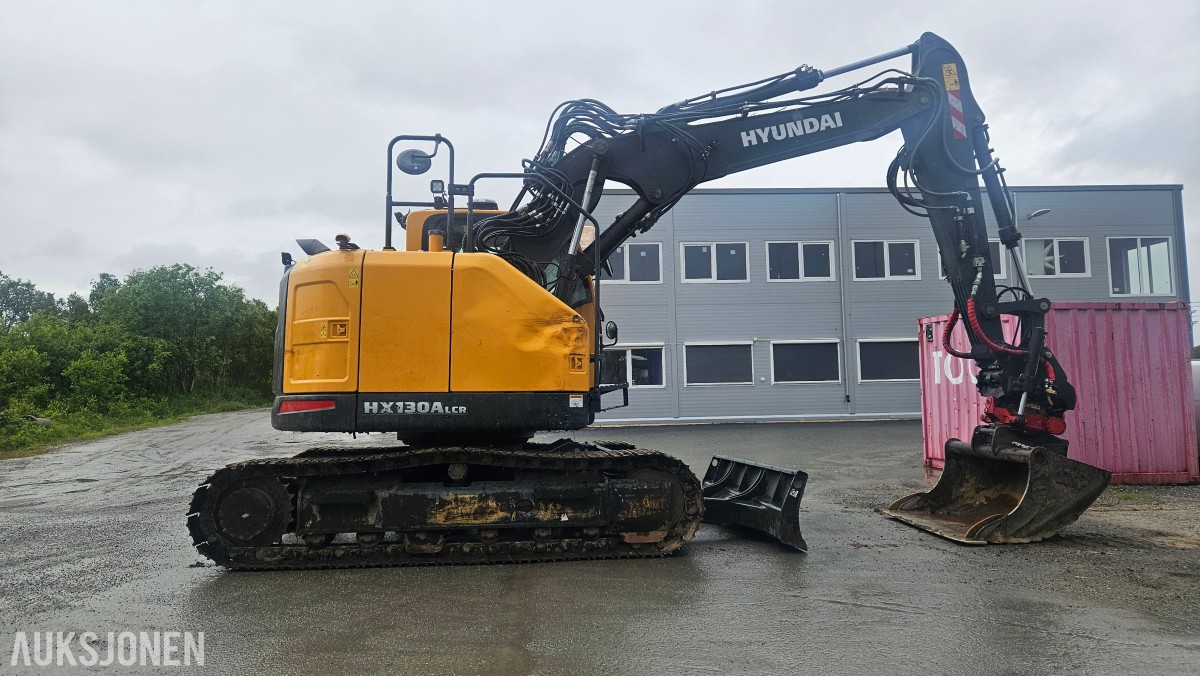 2023 Hyundai HX130A LCR - rototilt, sentralsmøring, to-delt bom ++