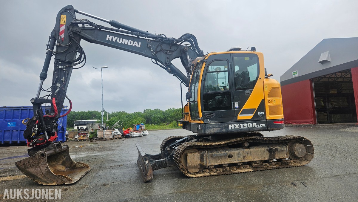 2023 Hyundai HX130A LCR - rototilt, sentralsmøring, to-delt bom ++