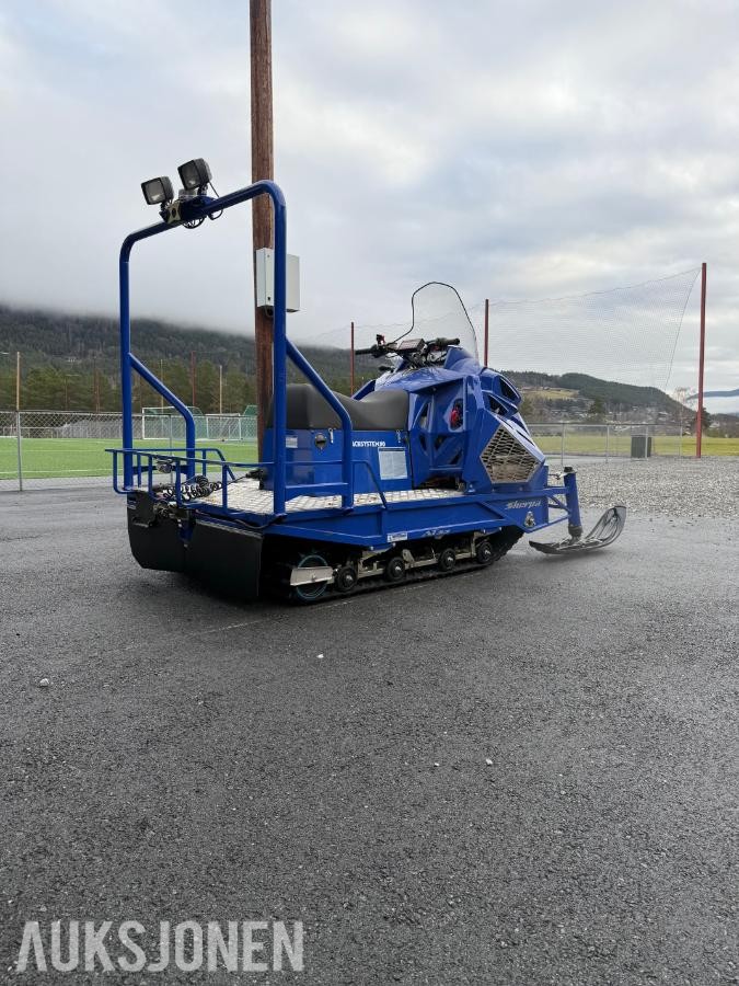 2001 Alpina Sherpa V1600 m/løypeslodd med sporsetter