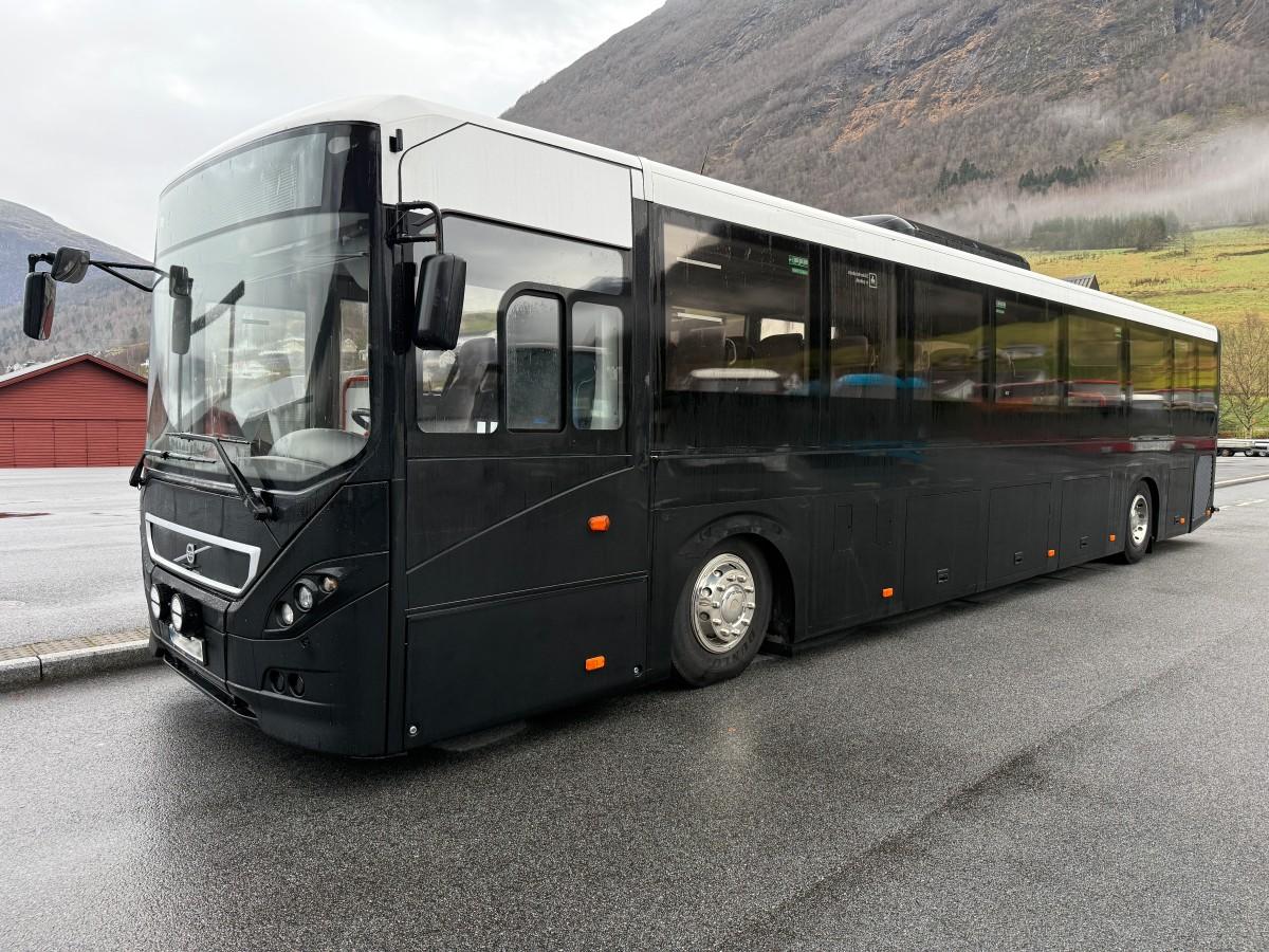 2013 Volvo 8900 B7R 