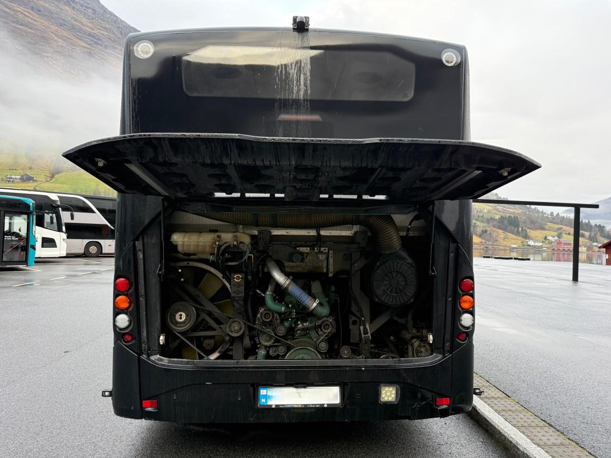 2013 Volvo 8900 B7R 