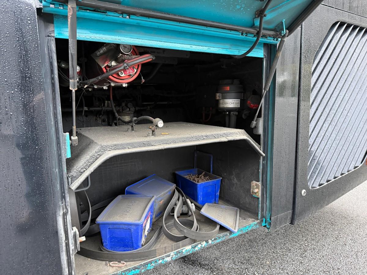 2013 Volvo 8900 B7R 