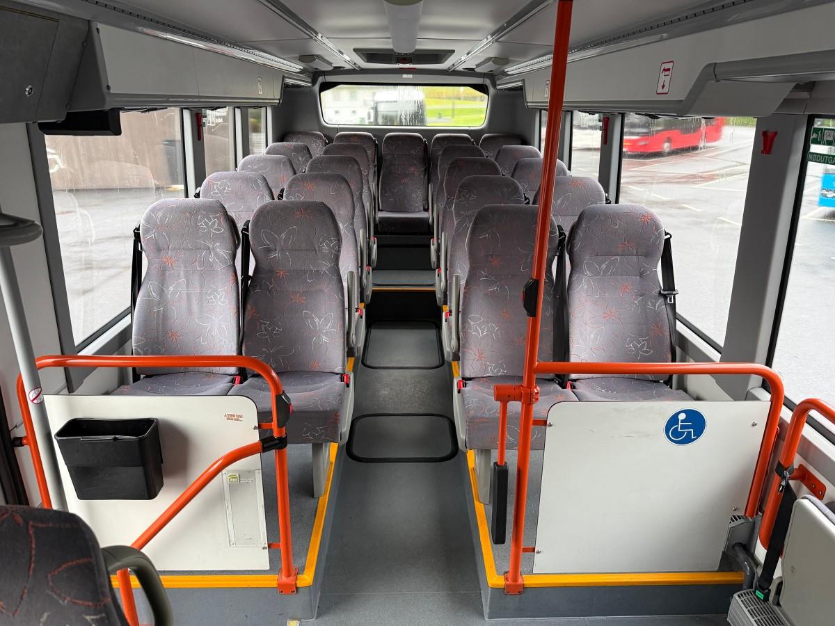 2013 Volvo 8900 B7R 