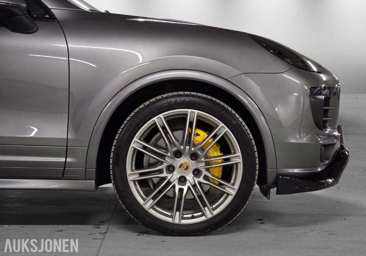 2016 Porsche Cayenne S 3.0 E-Hybrid 416hk cruisekontroll ryggekamera soltak