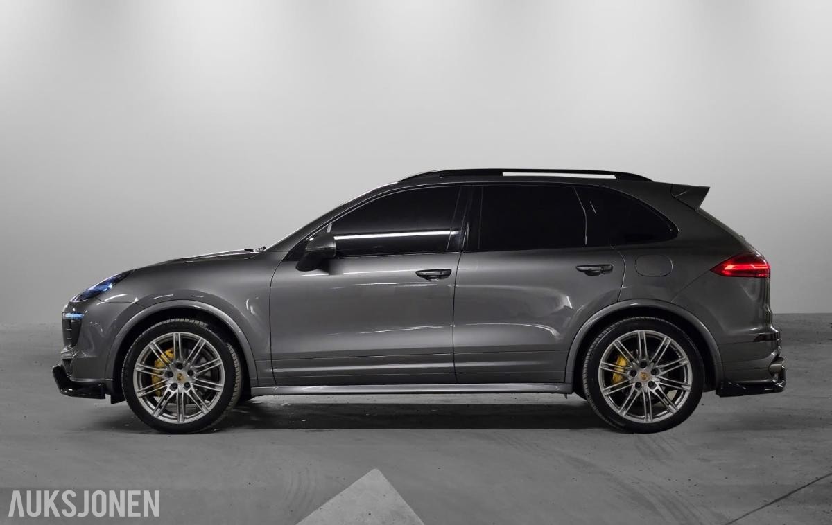 2016 Porsche Cayenne S 3.0 E-Hybrid 416hk cruisekontroll ryggekamera soltak