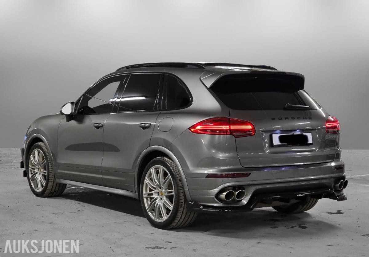 2016 Porsche Cayenne S 3.0 E-Hybrid 416hk cruisekontroll ryggekamera soltak