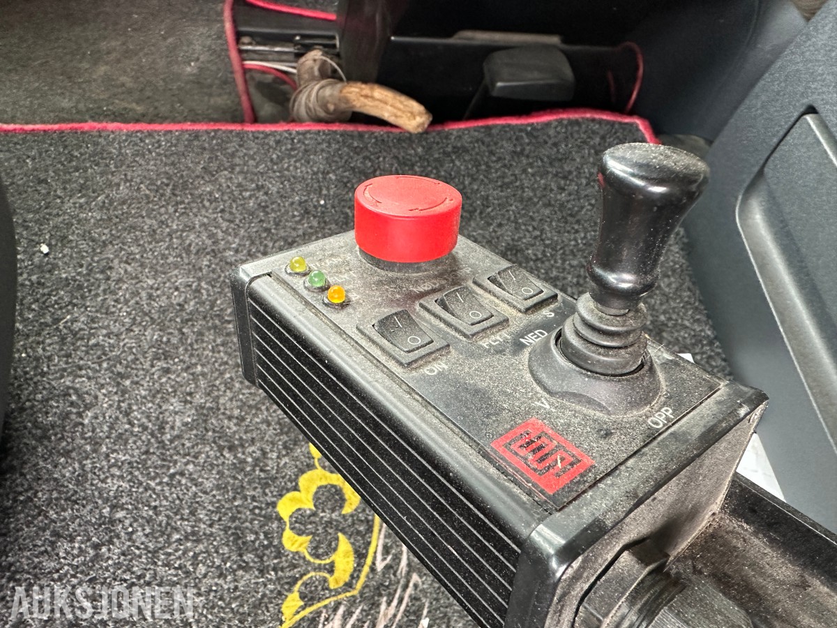 2012 Scania R730 6x4 - tippbil, brøyterigget, retarder