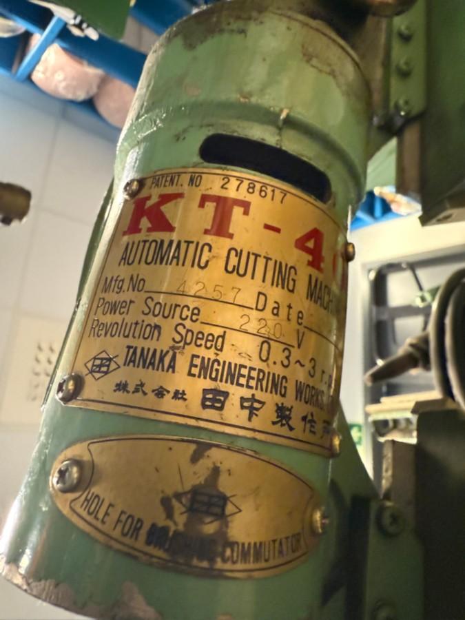 Tanaka KT-4 Automatisk Rørskjæremaskin – Industrikutter fra Japan