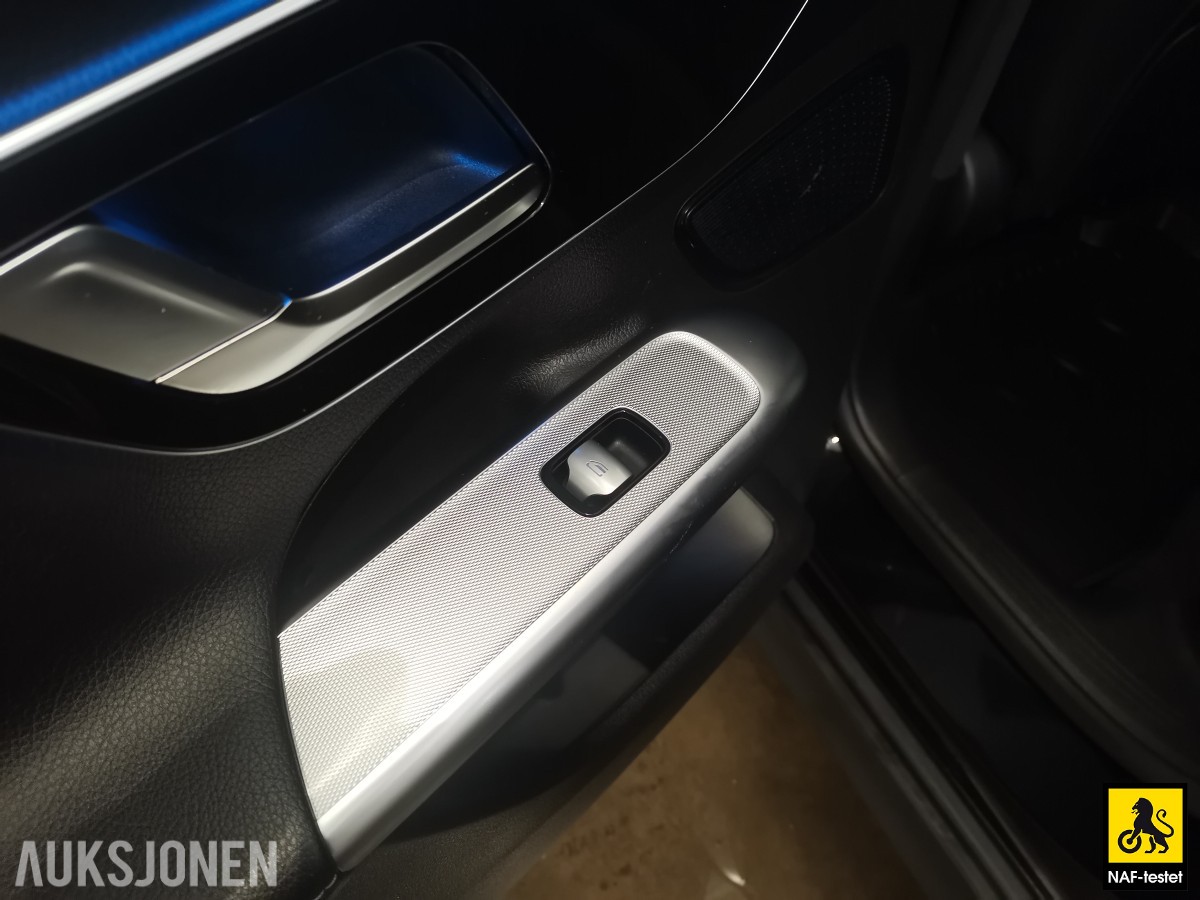 2025 Mercedes-Benz EQE 350 4MATIC HENGERFESTE KAMERA RATTVARME ACC