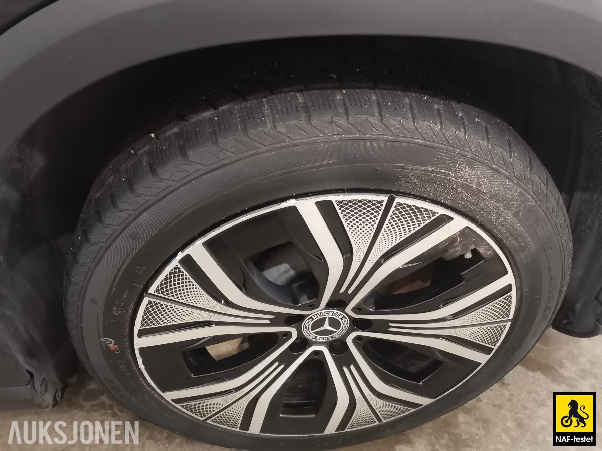 2025 Mercedes-Benz EQE 350 4MATIC HENGERFESTE KAMERA RATTVARME ACC