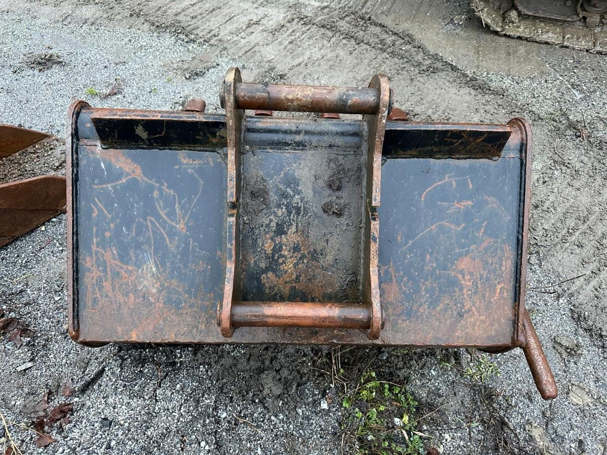 2019 Eurocomach 100TR 10-tonns gravemaskin, S50, 2 skuffer, Pigghammer