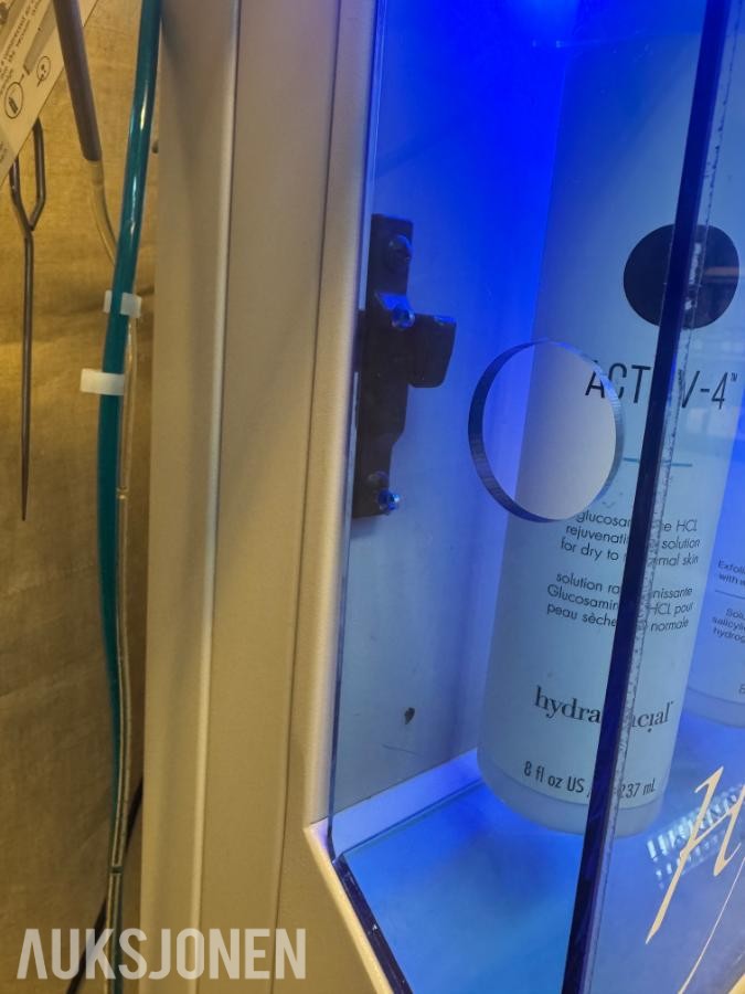 HydraFacial Edge