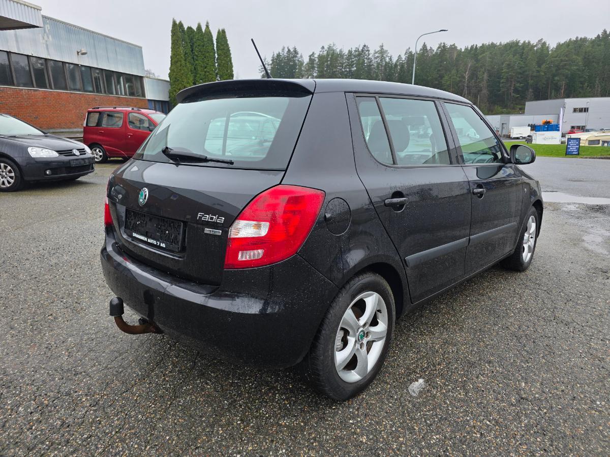 2013 Skoda Fabia,1.2-86, 156853km