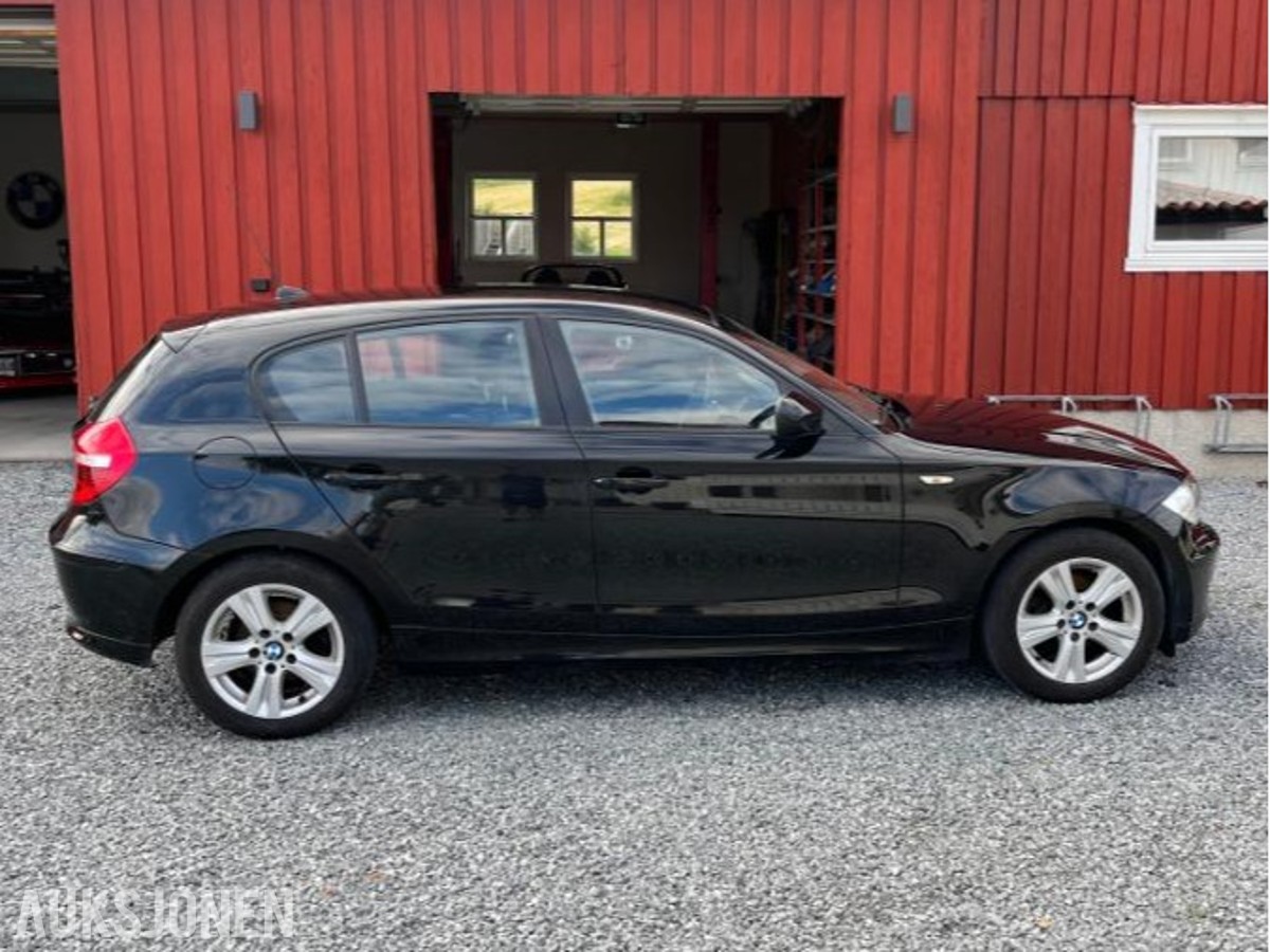 2010 BMW 116D 2.0 116hk Cruise control Nye sommerdekk,  Vinterdekk