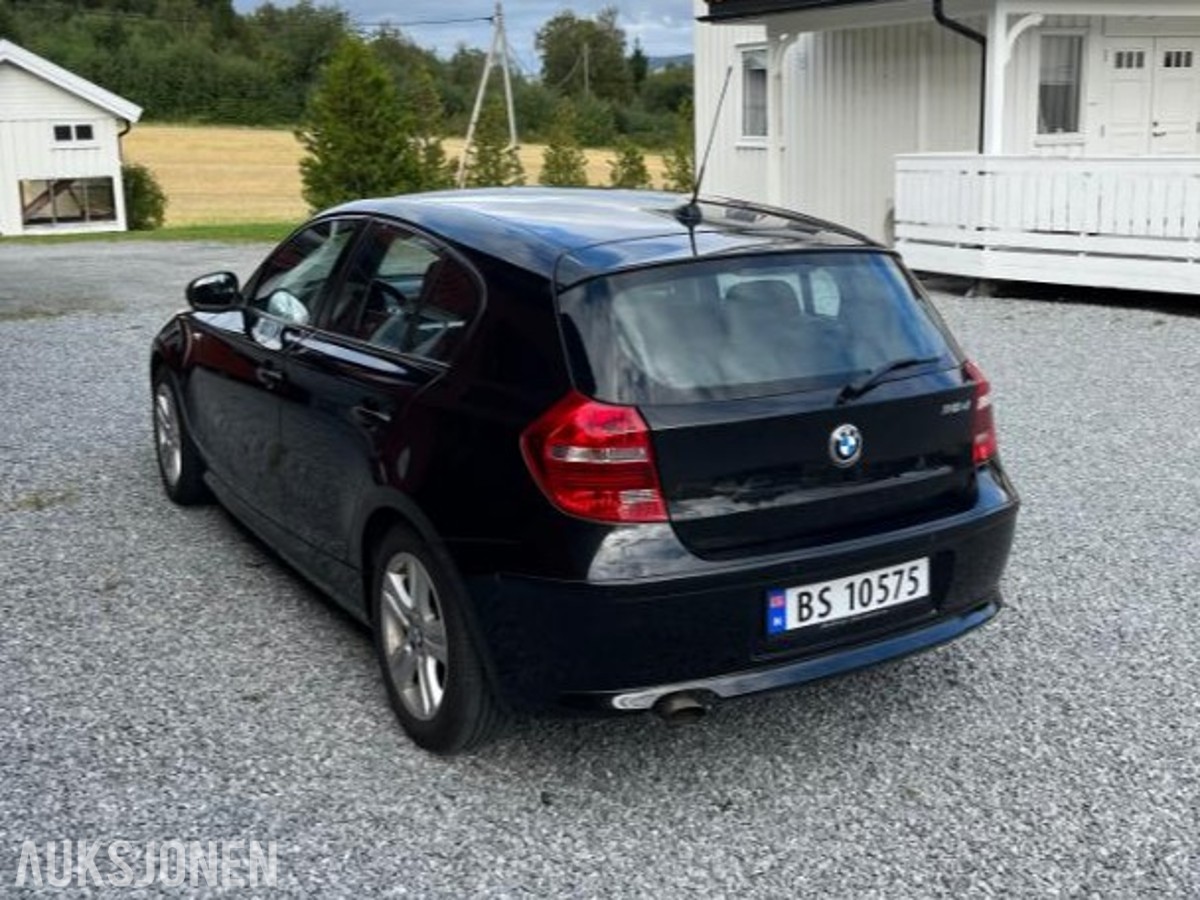 2010 BMW 116D 2.0 116hk Cruise control Nye sommerdekk,  Vinterdekk