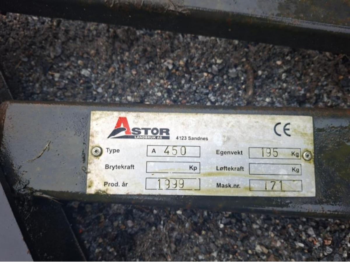 1999 Astor A 450 frontlaster / lesseapparat