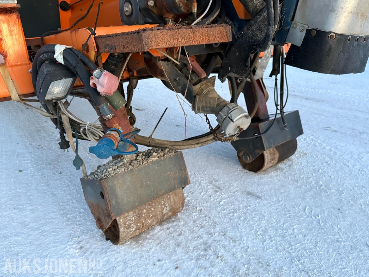 Schmidt Stratos kombispreder med varme på krokramme