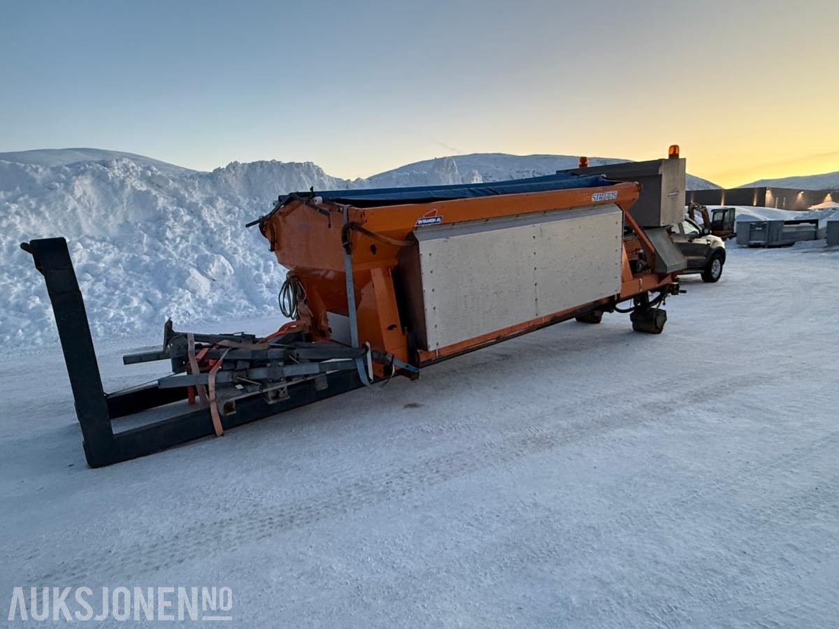 Schmidt Stratos kombispreder med varme på krokramme