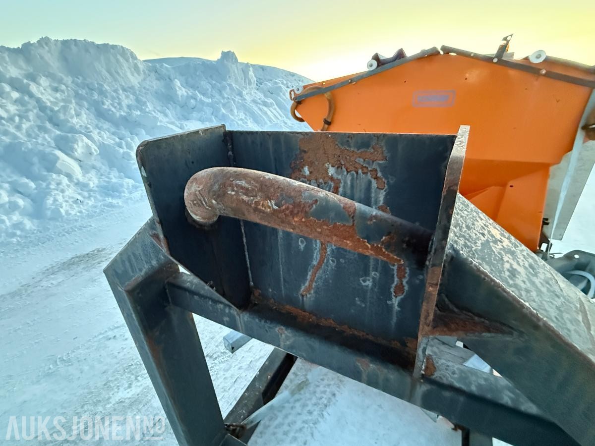 Schmidt Stratos kombispreder med varme på krokramme