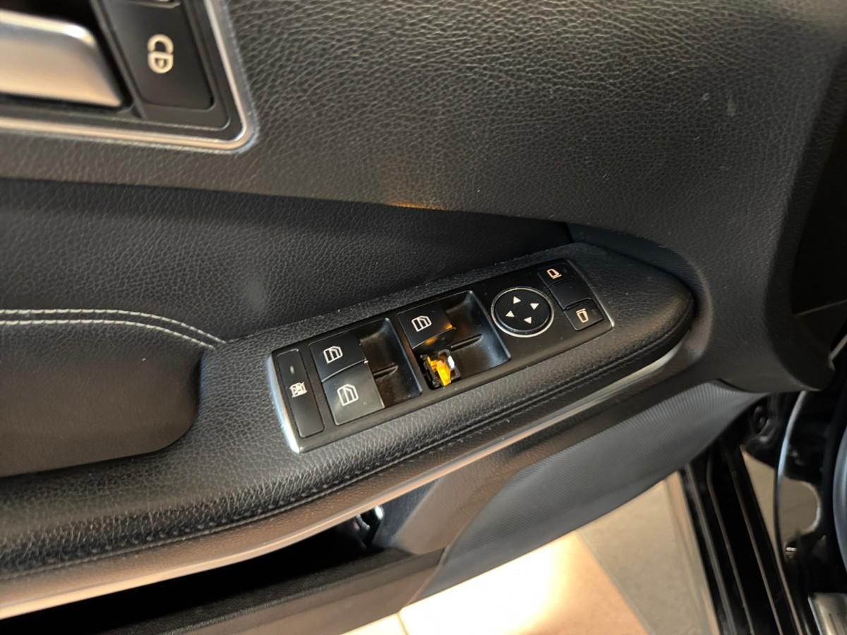 2014 Mercedes-Benz E 220 CDI AUTOMAT PARKERINGSSENSORER EL.SETER REP.OBJEKT