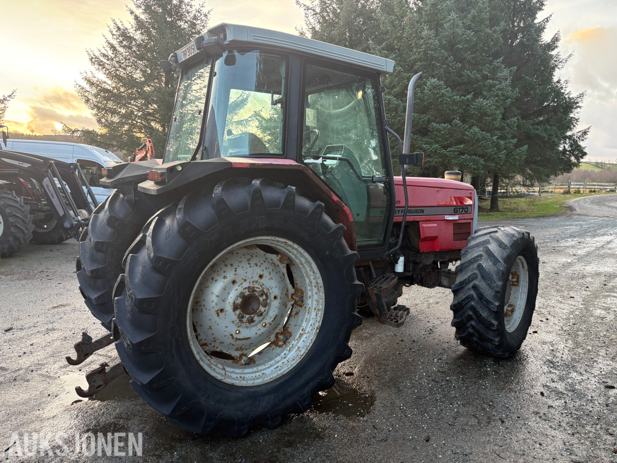 1995 Massey Ferguson 6170