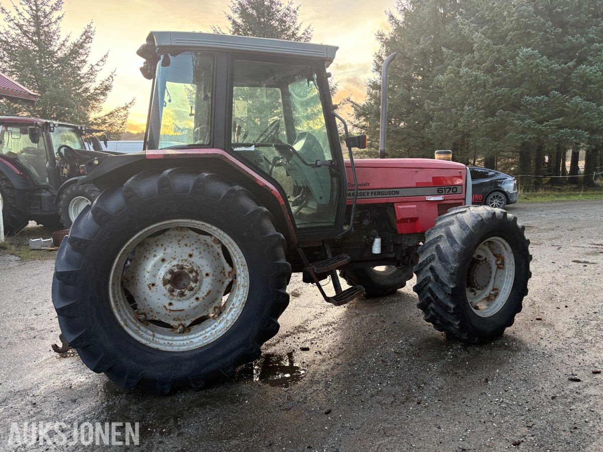 1995 Massey Ferguson 6170