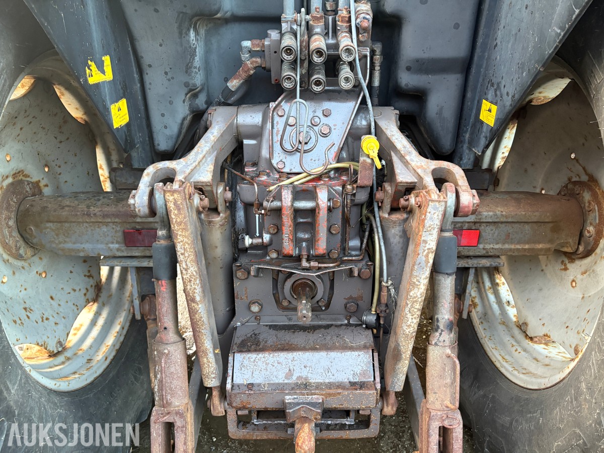 1995 Massey Ferguson 6170
