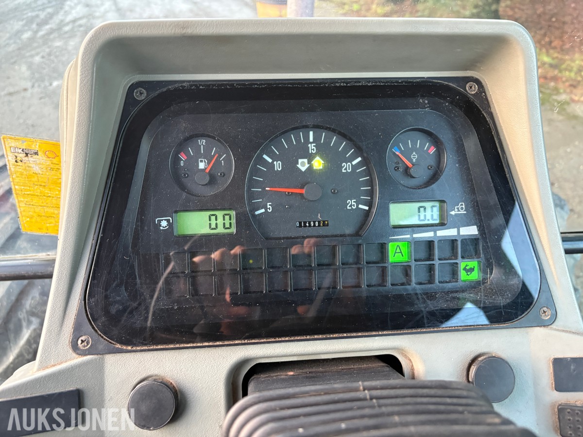 1995 Massey Ferguson 6170