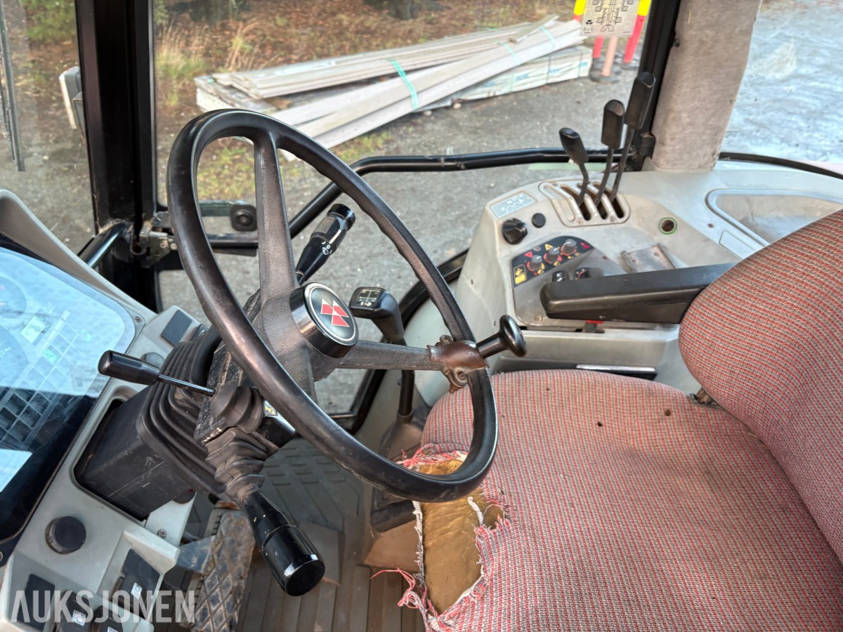 1995 Massey Ferguson 6170