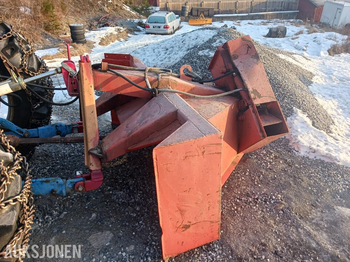 Snøfres til traktor med trekant feste og PTO