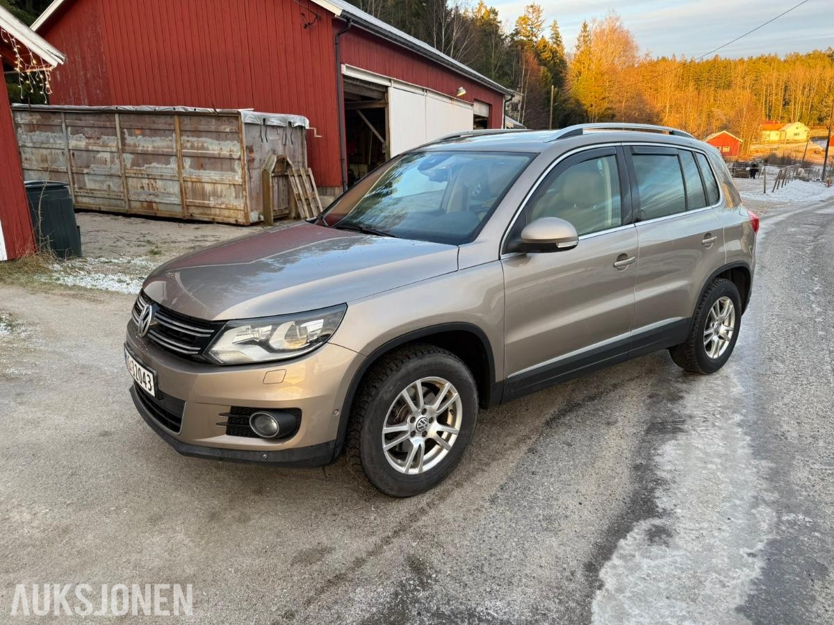 2012 Volkswagen Tiguan 2.0 diesel 140hk 4MOTION highline automat cruisekontroll soltak