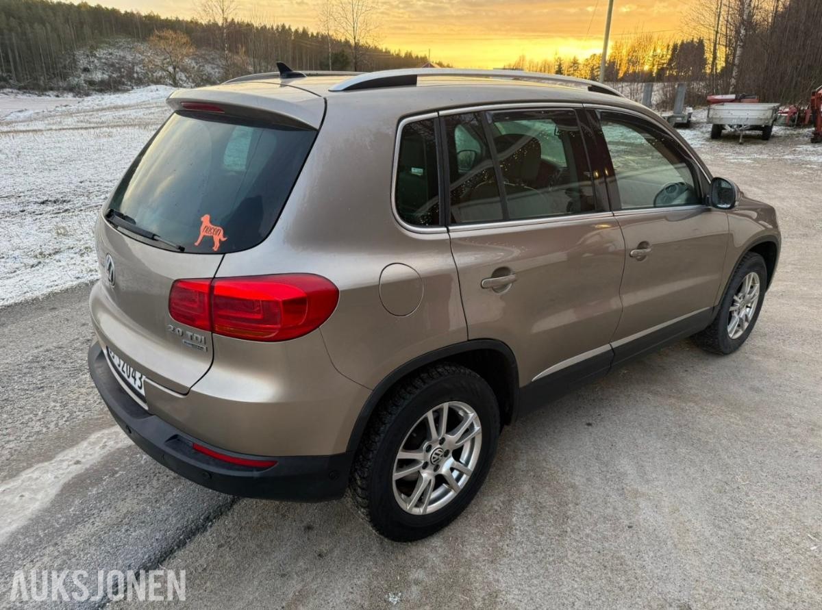 2012 Volkswagen Tiguan 2.0 diesel 140hk 4MOTION highline automat cruisekontroll soltak